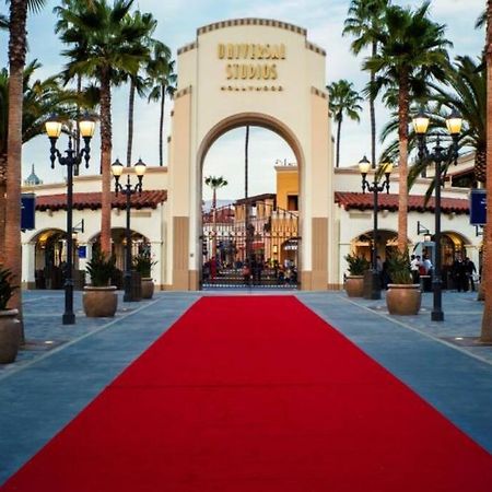 Апартаменты #Universal Лос-Анджелес Экстерьер фото